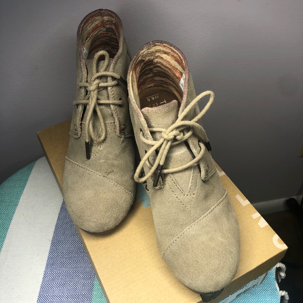 TOMS booties